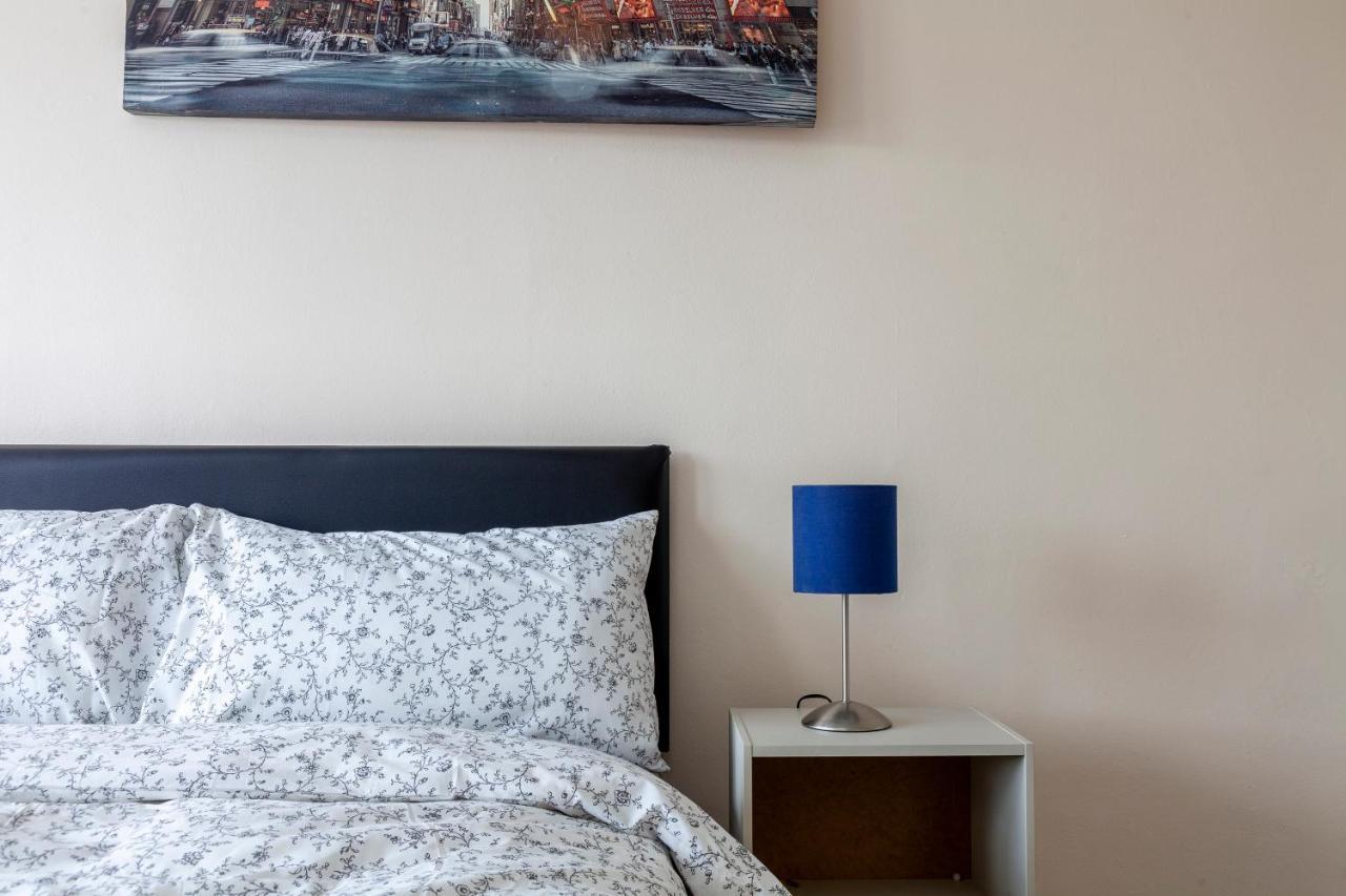 Highlands Gardens Suites Илфорд Экстерьер фото